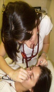 PORTO ALEGRE MODA E BELEZA Hugo Beauty Iguatemi inova com Depilação com Fio Hindu