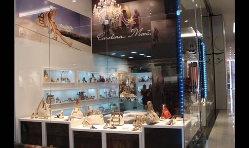 FASHION NEWS Carolina Martori investe em plano de expansão