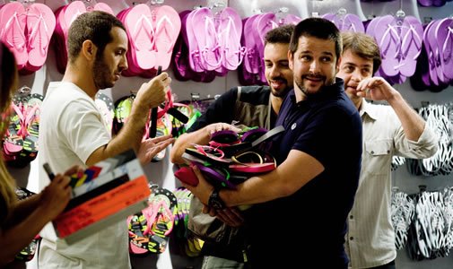 MODA CALÇADOS mina Guinle e Murilo Benício em novos comerciais das Havaianas
