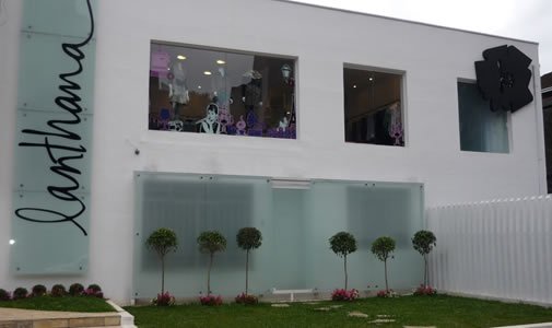 Loja Lanthana em Curitiba lança coleção Primavera 2010 Verão 2011